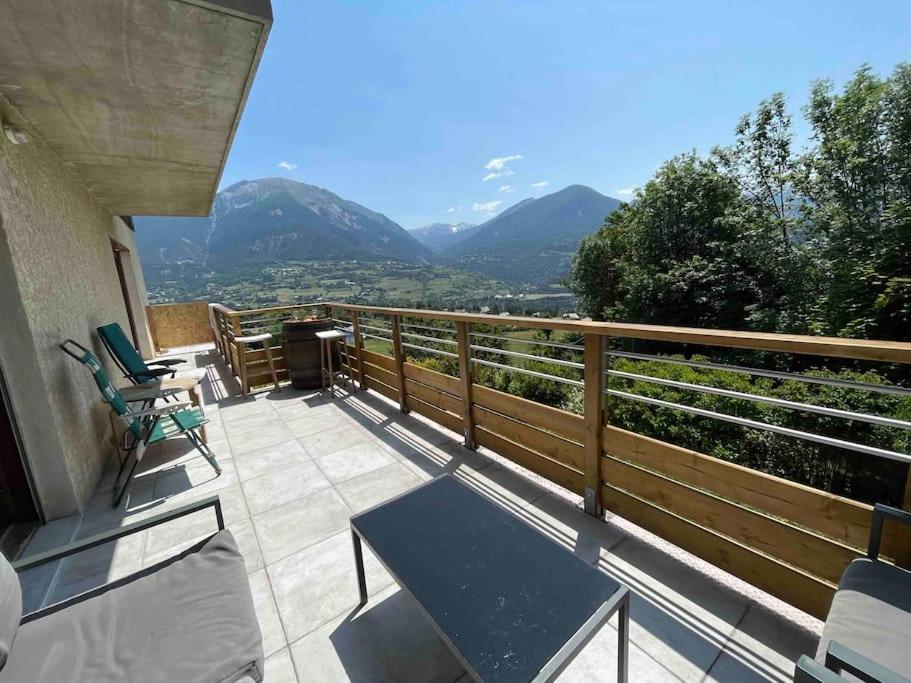 Gite Confort 15 Couchages, Vue Panoramique Montagne Hautes Alpes, Terrasses Embrun Zewnętrze zdjęcie