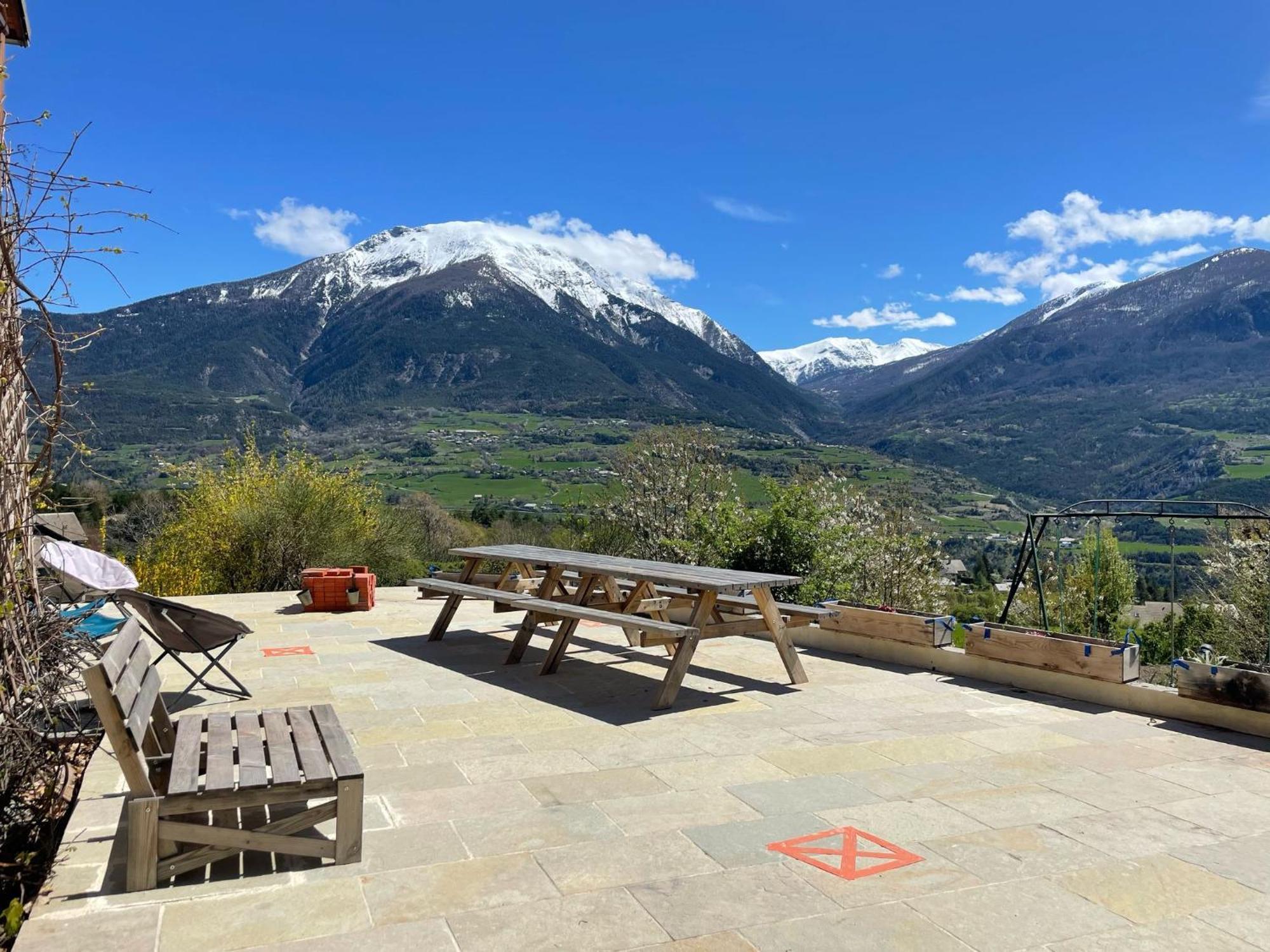 Gite Confort 15 Couchages, Vue Panoramique Montagne Hautes Alpes, Terrasses Embrun Zewnętrze zdjęcie