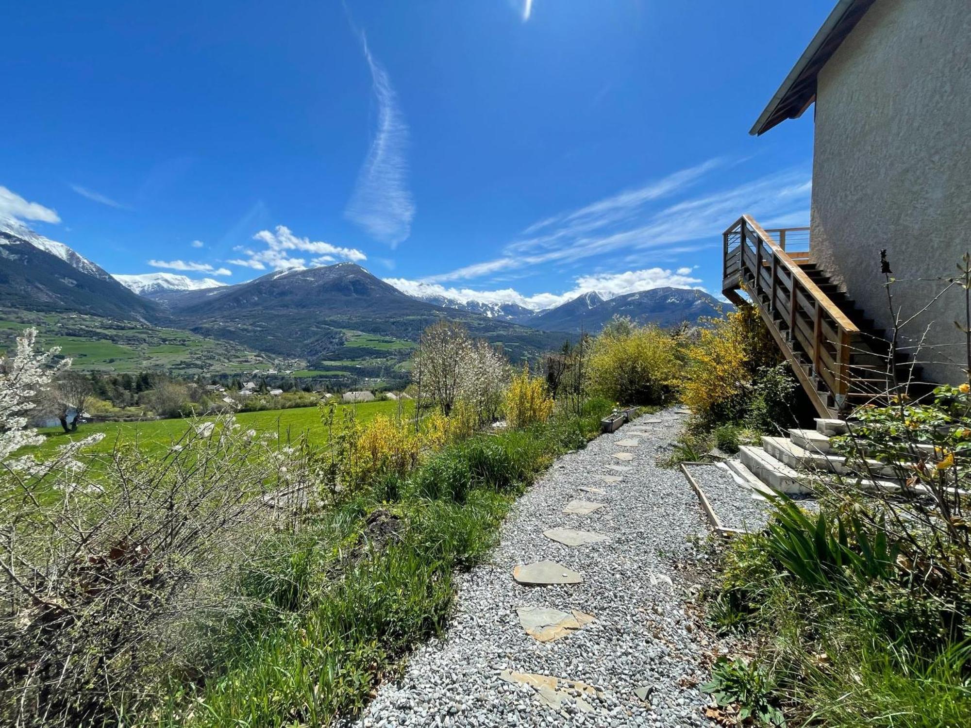 Gite Confort 15 Couchages, Vue Panoramique Montagne Hautes Alpes, Terrasses Embrun Zewnętrze zdjęcie
